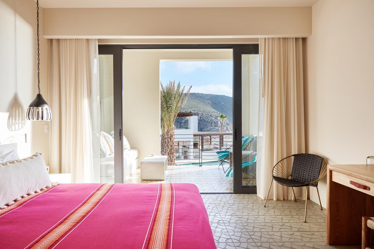 San Cristobal Adults 15+ Hotel 3*