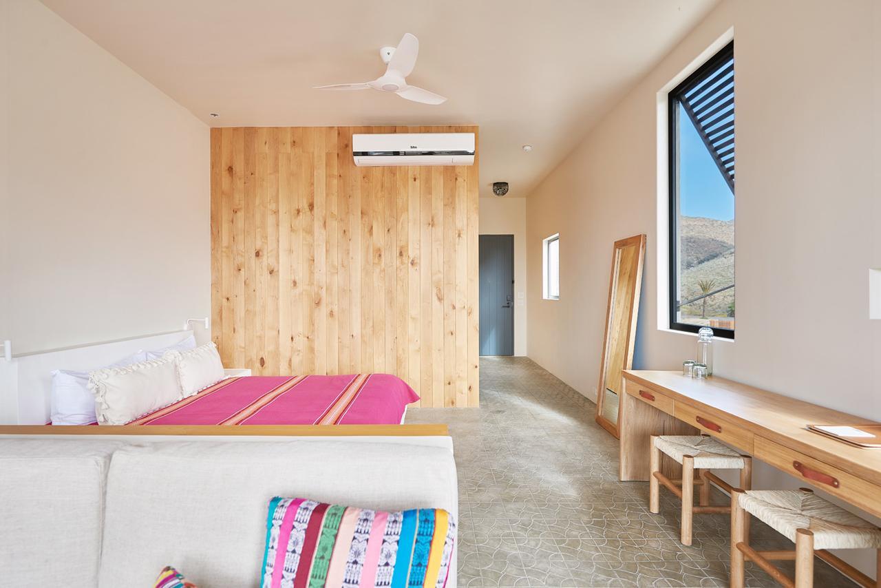 San Cristobal Adults 15+ Hotel
