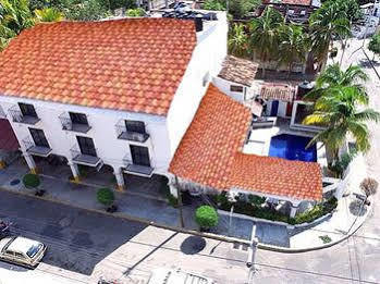 Arrecife Huatulco Hotel 3*