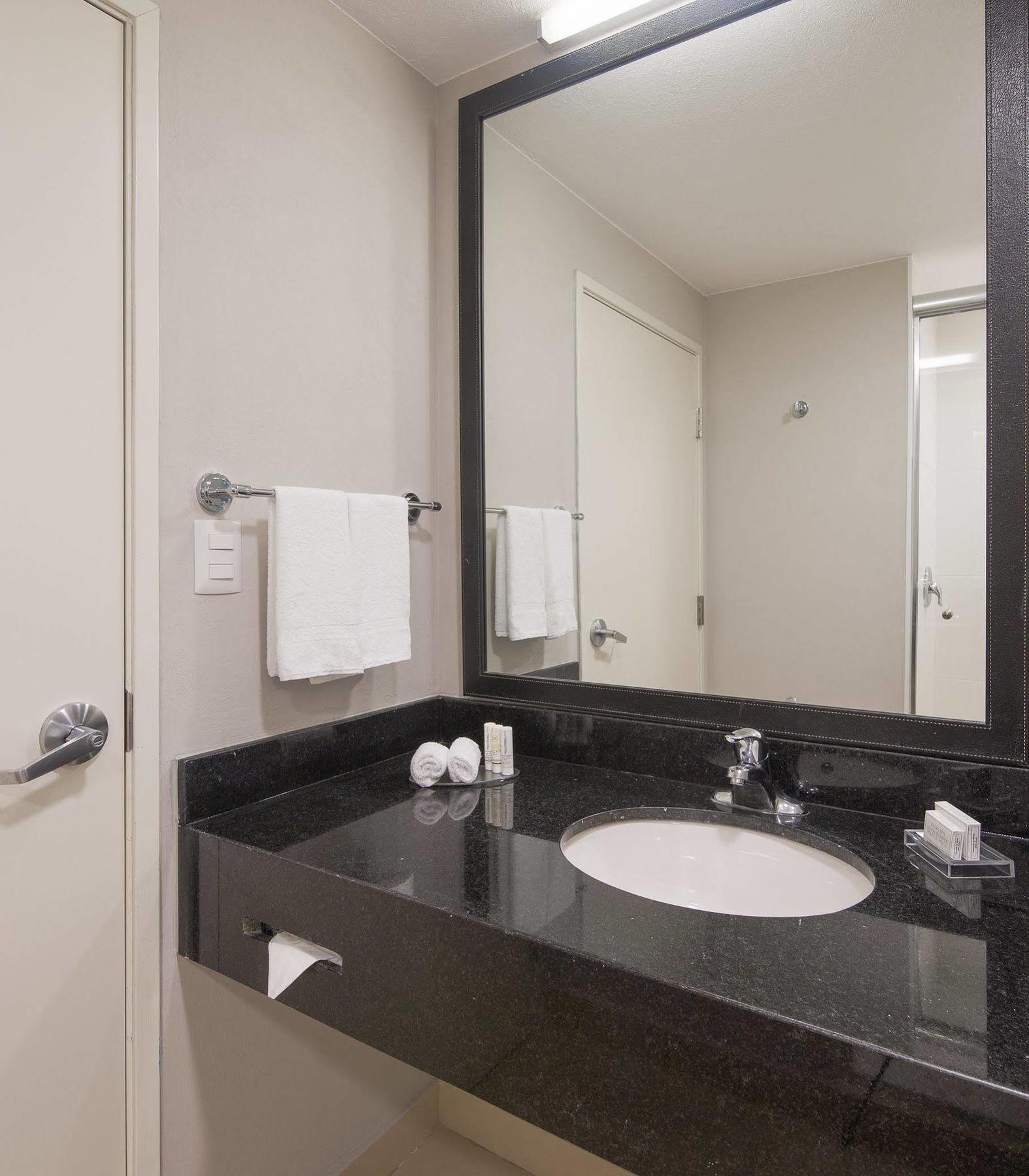Fairfield & By Marriott Hotel 3*