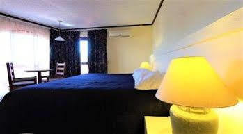 La Pinta Hotel 3*