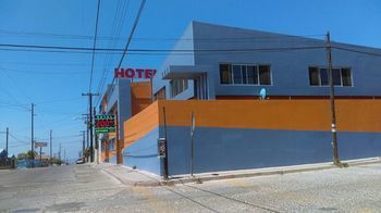 Altos 2* Tijuana