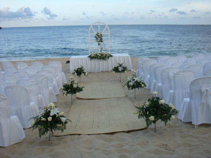 Castillo Huatulco & Club Hotel