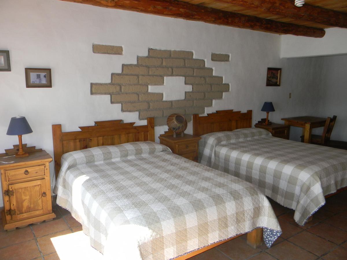 La Troje De Adobe * Creel