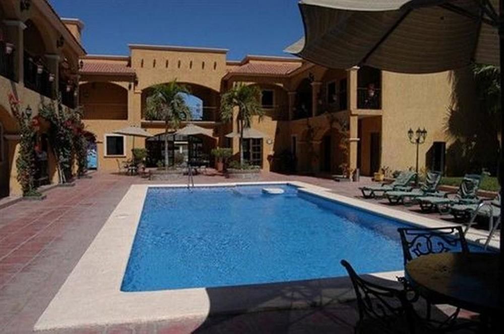 Hotel Hacienda Loreto 3*