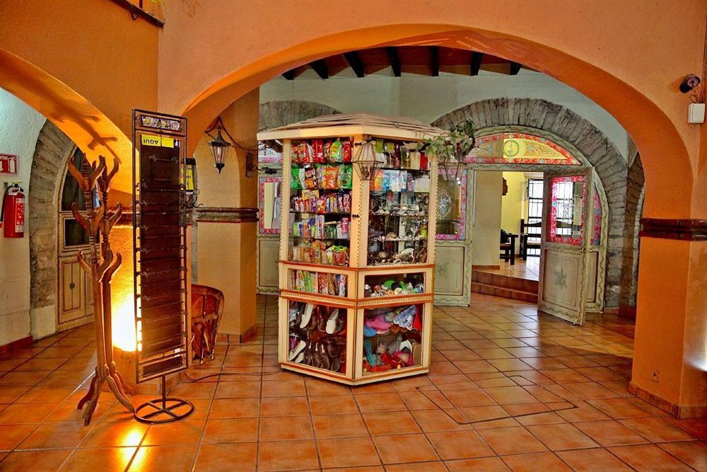 Hotel Abadia Tradicional 4*