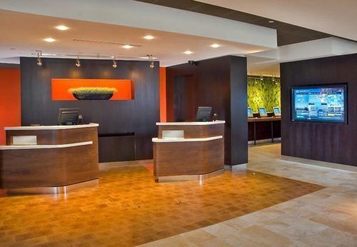 Hotel Courtyard By Marriott 4*