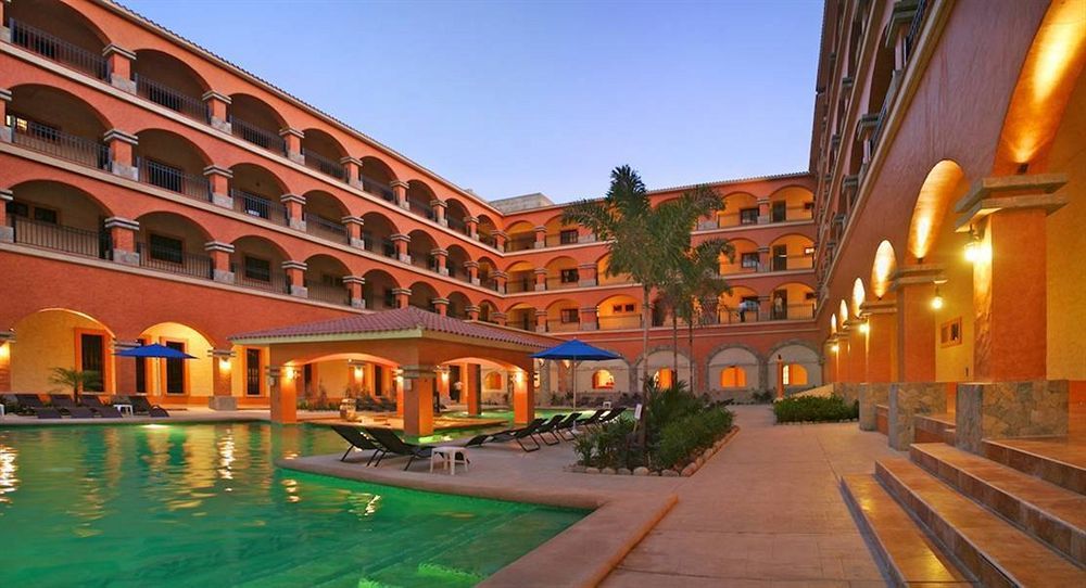 Aparthotel Marina Park Plaza 4*