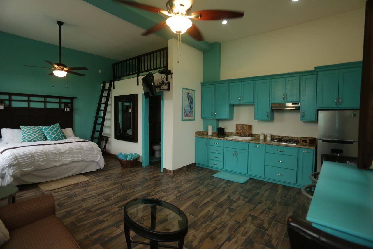 Apartment Trojan House *