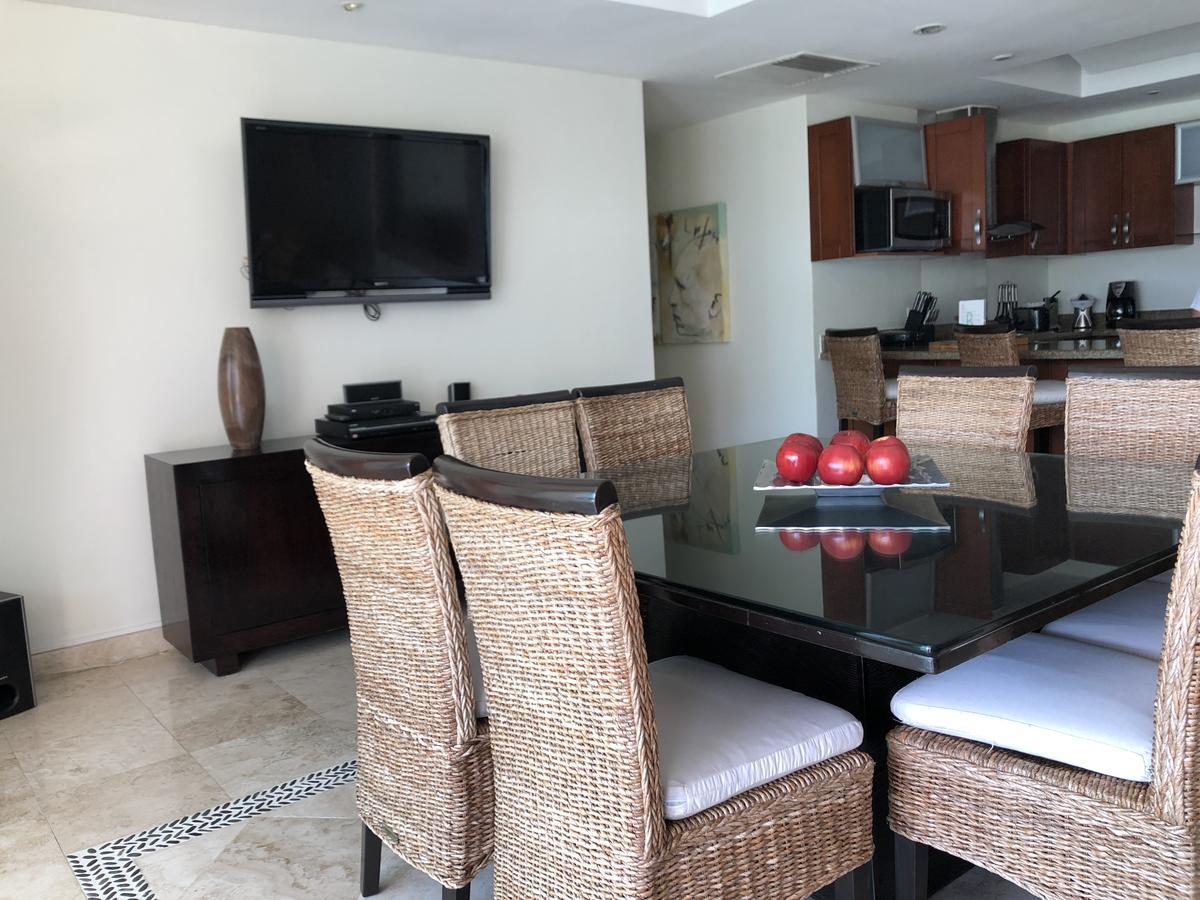 B Pichilingue Esmeralda Apt & Beach Club Apartment Acapulco