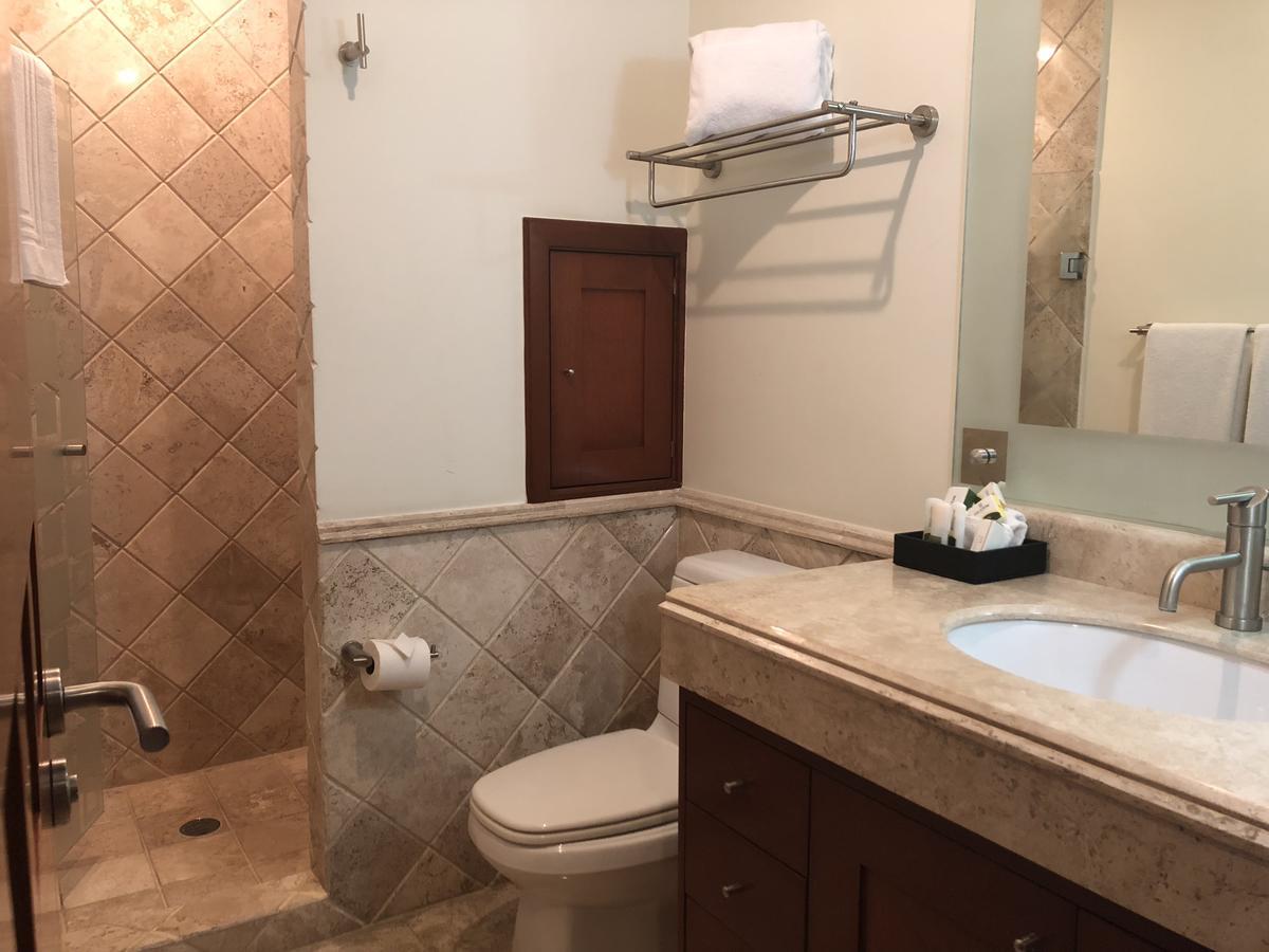 B Pichilingue Esmeralda Apt & Beach Club Apartment Acapulco