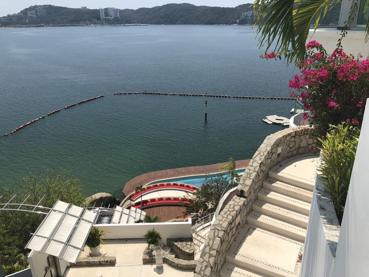 B Pichilingue Esmeralda Apt & Beach Club Apartment *
