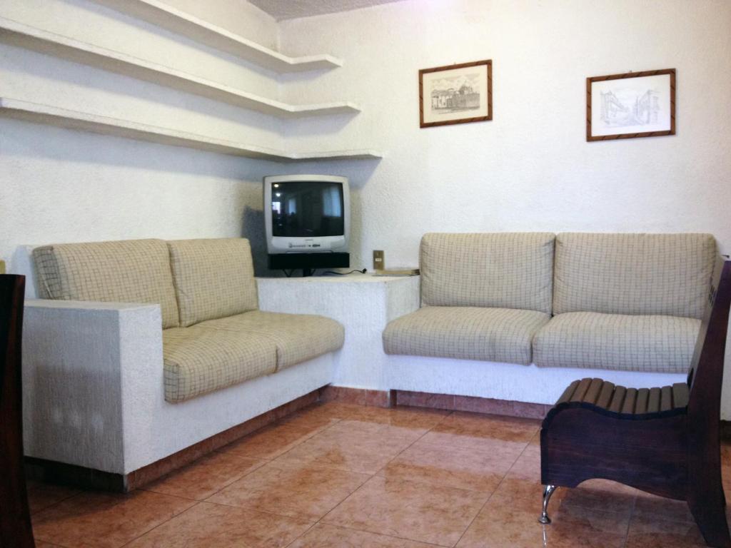 Aparthotel Maria Antonieta 4*