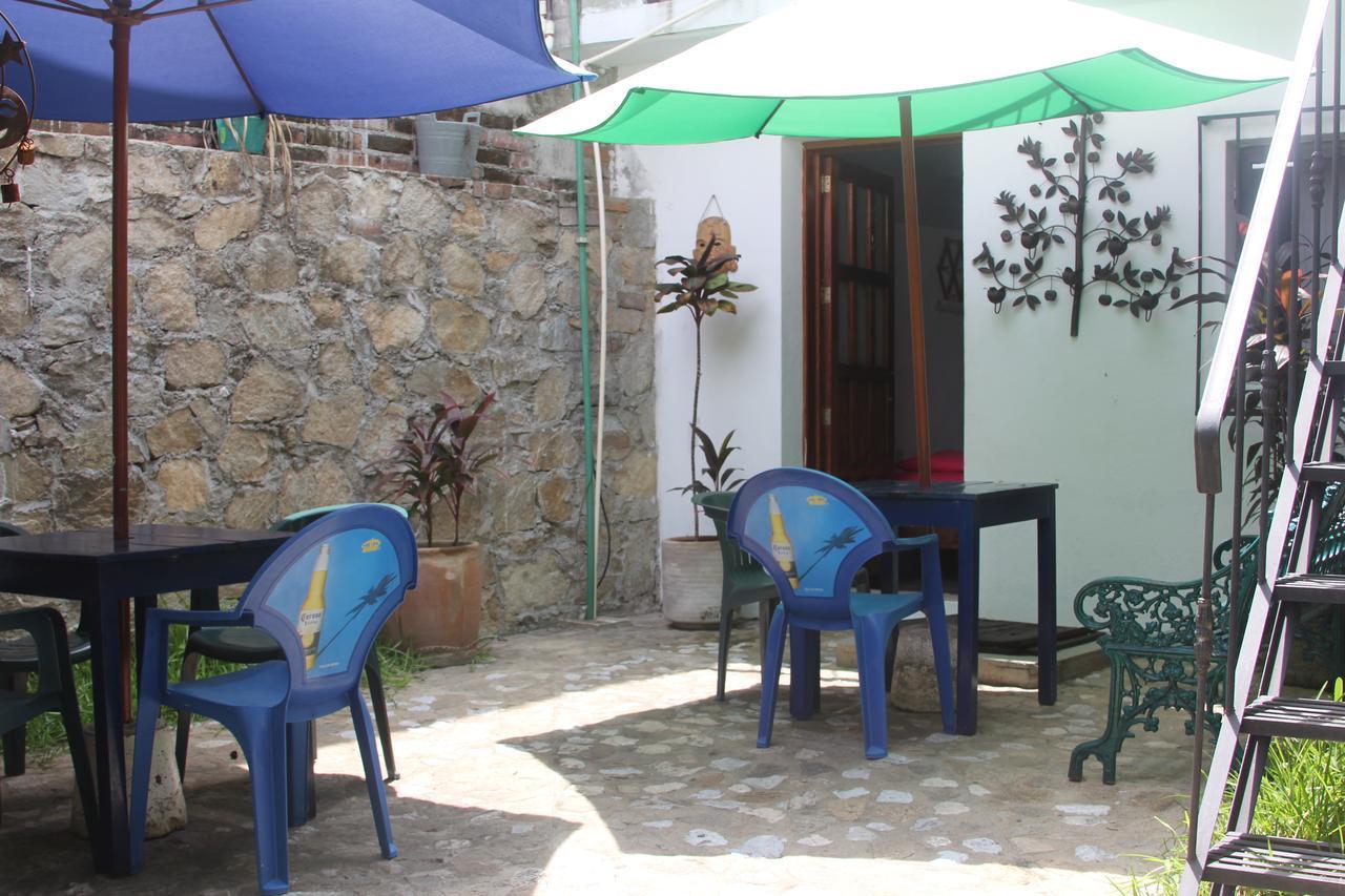 Mayflower 3* Puerto Escondido (Oaxaca)