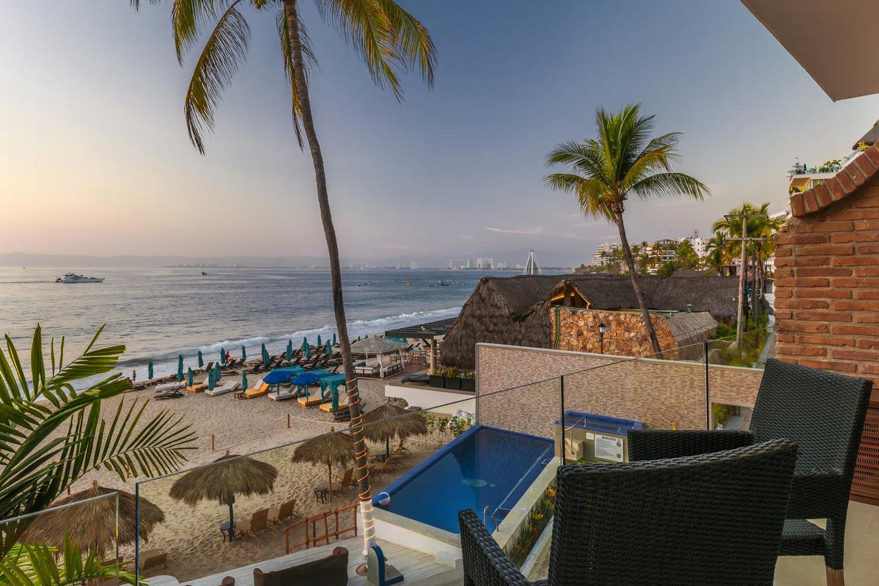 Vallarta Shores Aparthotel 4*