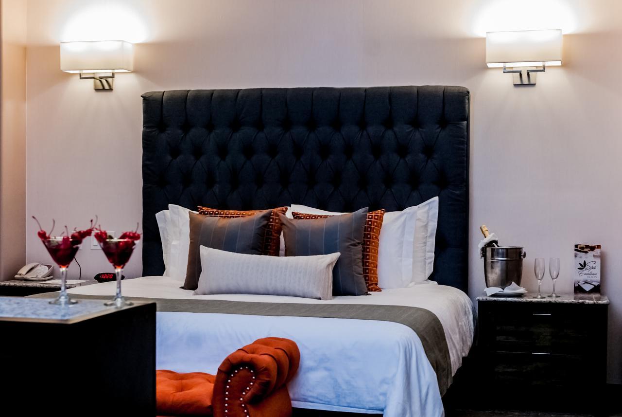 Hotel Ticuan 4*