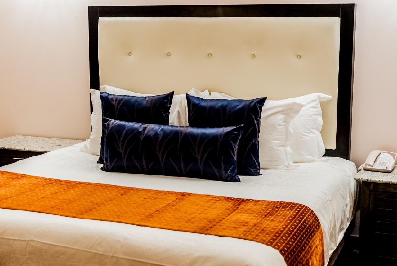 Ticuan Hotel Tijuana