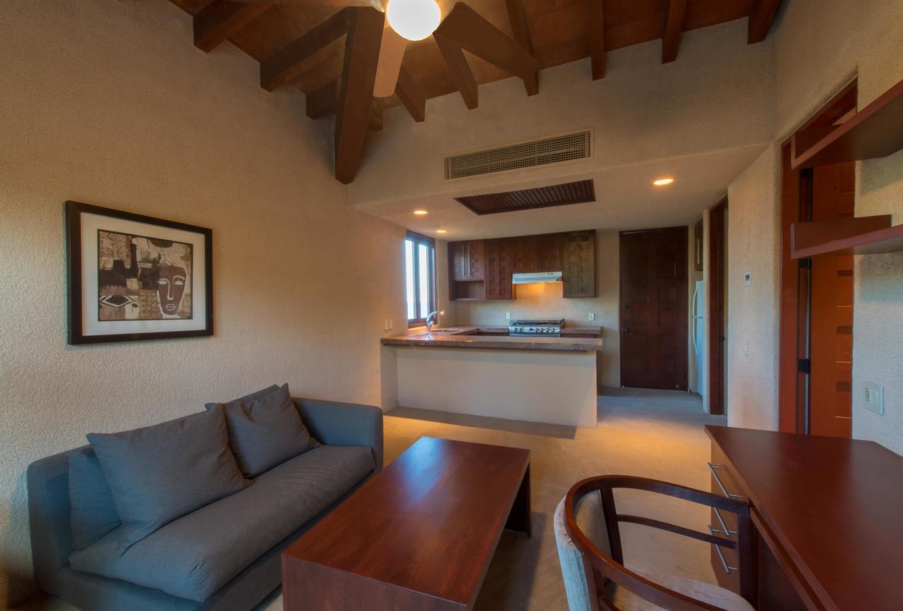 Villa Beachfront Luxury With Staff Tranquilidad *