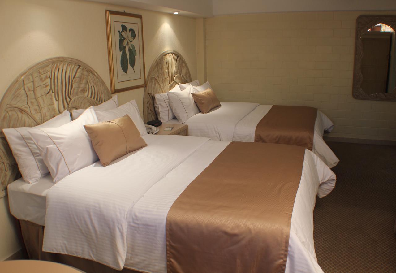 Western Plaza Florida & Tower 3*