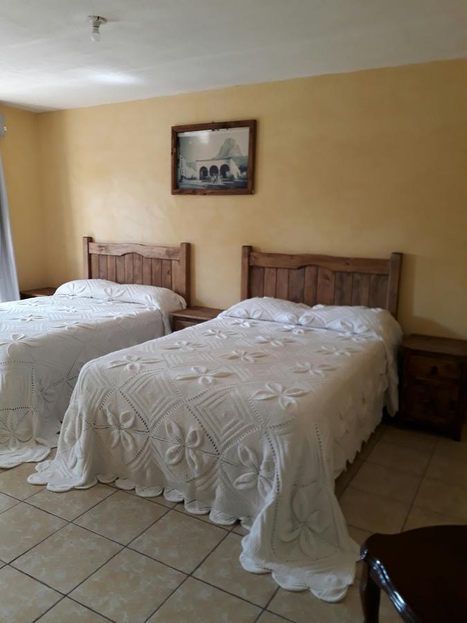 Aurora Hotel 3*