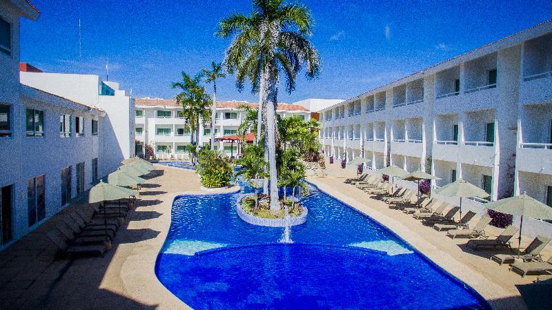 La Isla Hotel 4*