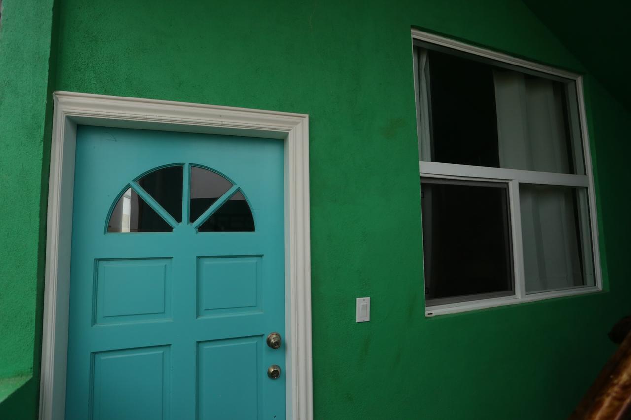 Trojan House Apartment *