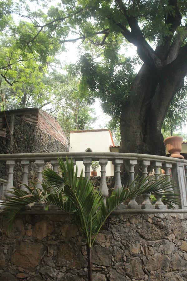 Hacienda Maria Elena Inn *