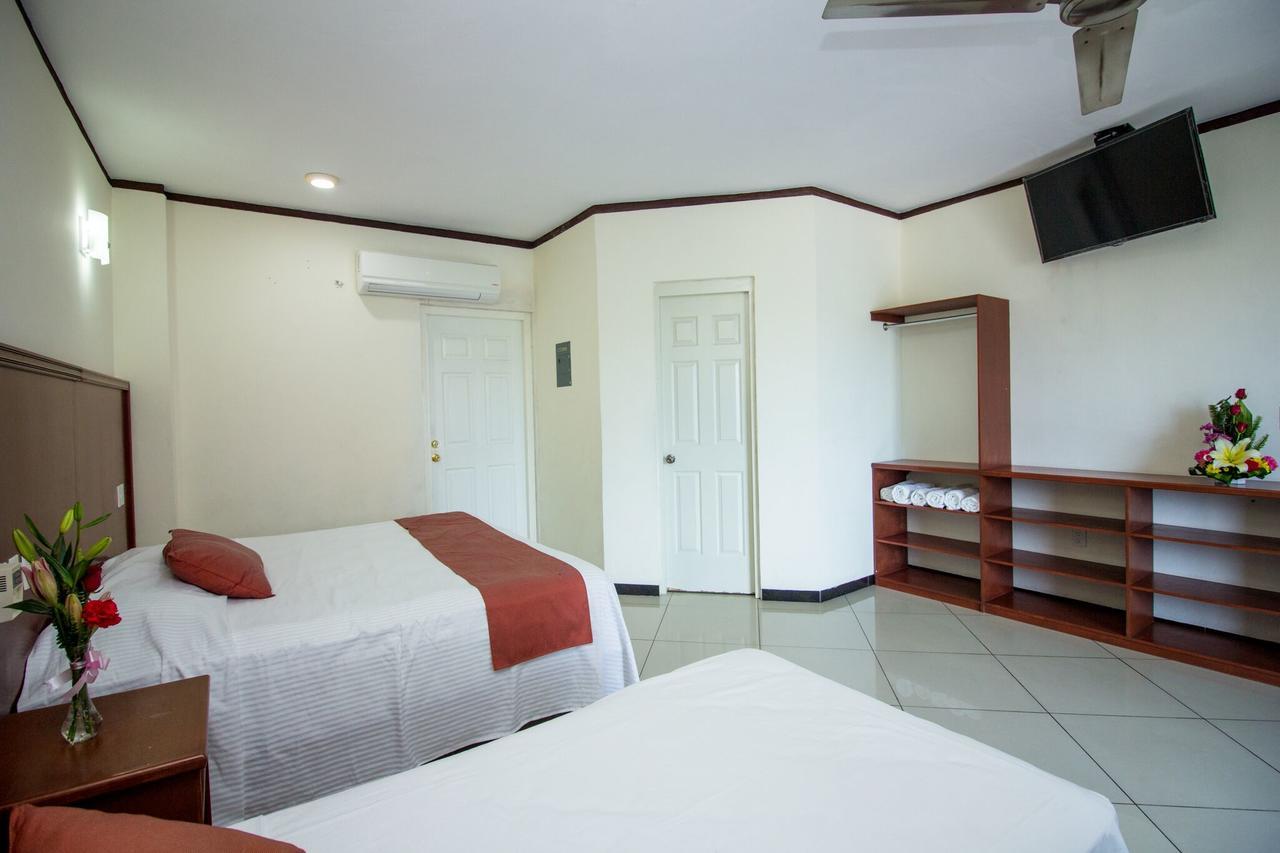 Keyri Hotel