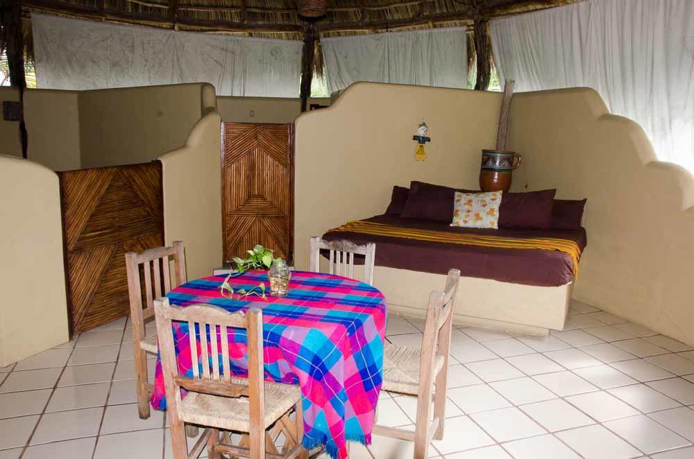 Las Iguanas Hotel 2*