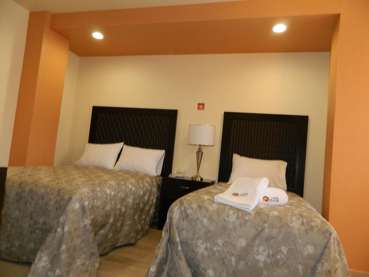 Plaza Hotel 4*