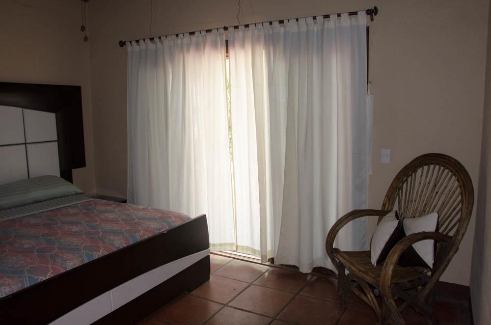 Las Iguanas Hotel 2*