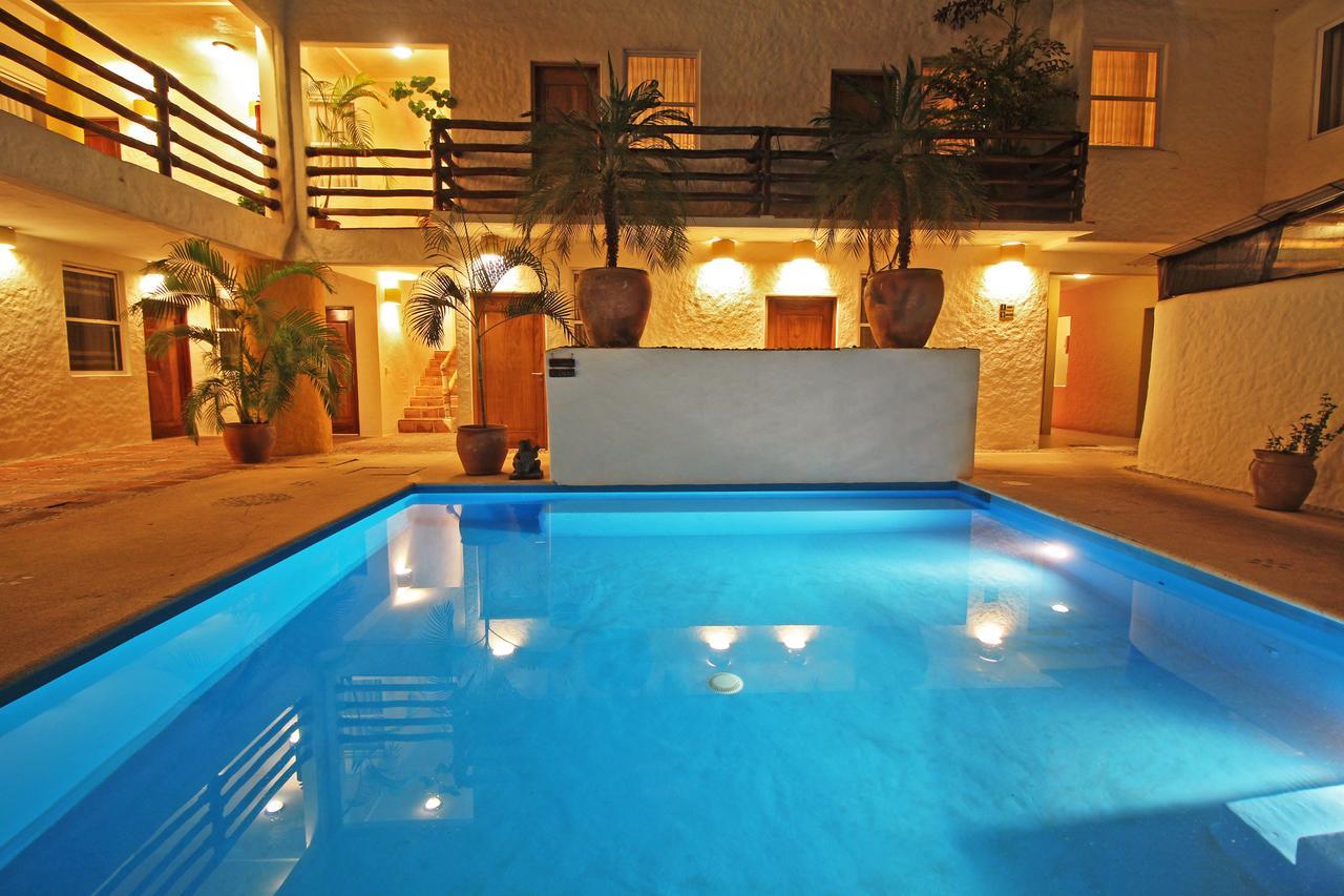 Plaza Hotel 4*