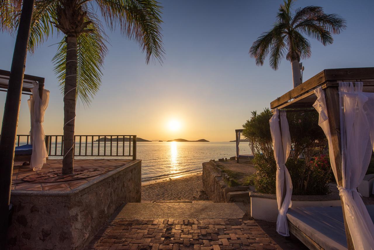 Hotel San Carlos Plaza & 4*