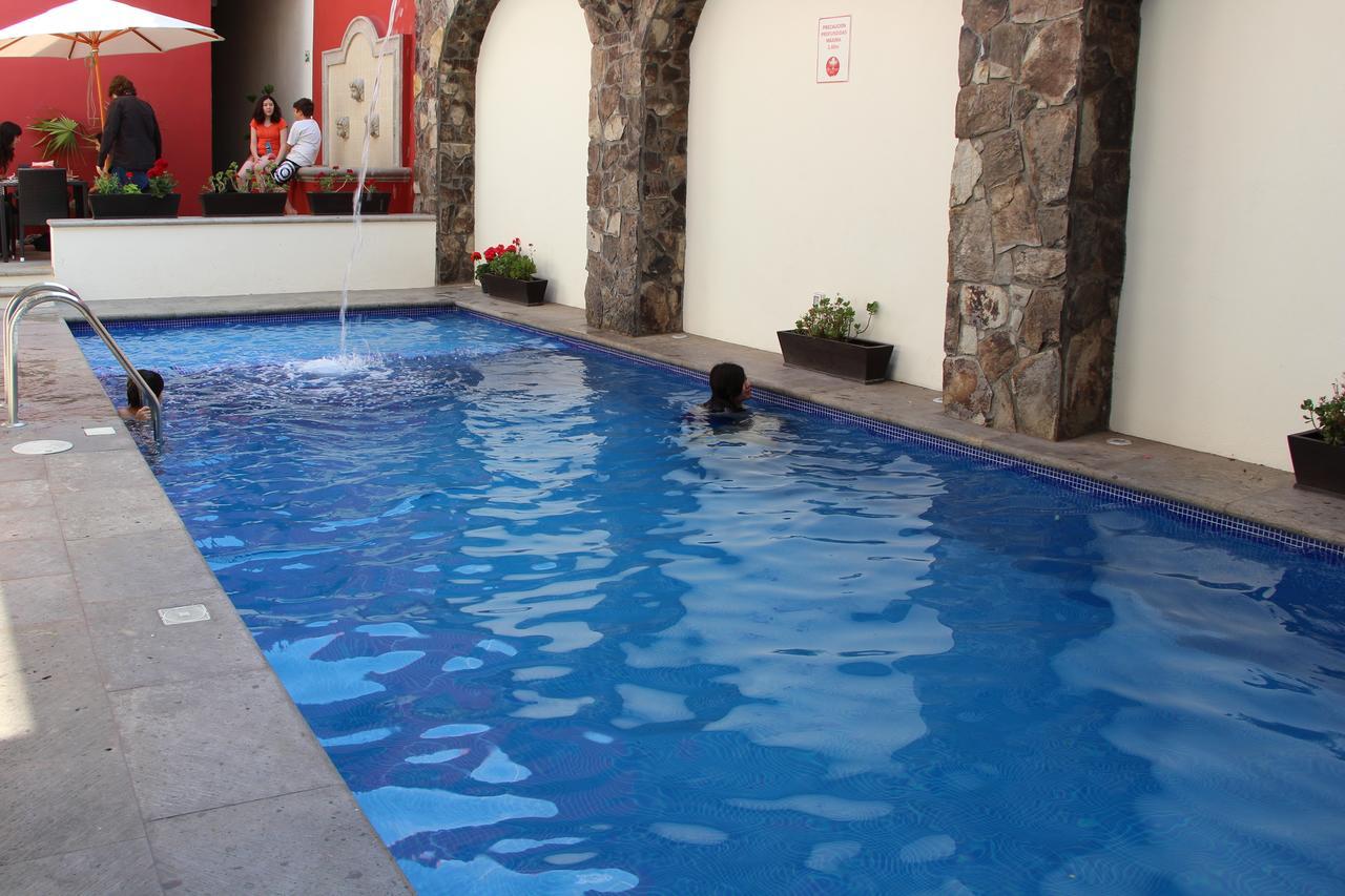 San Xavier 4*