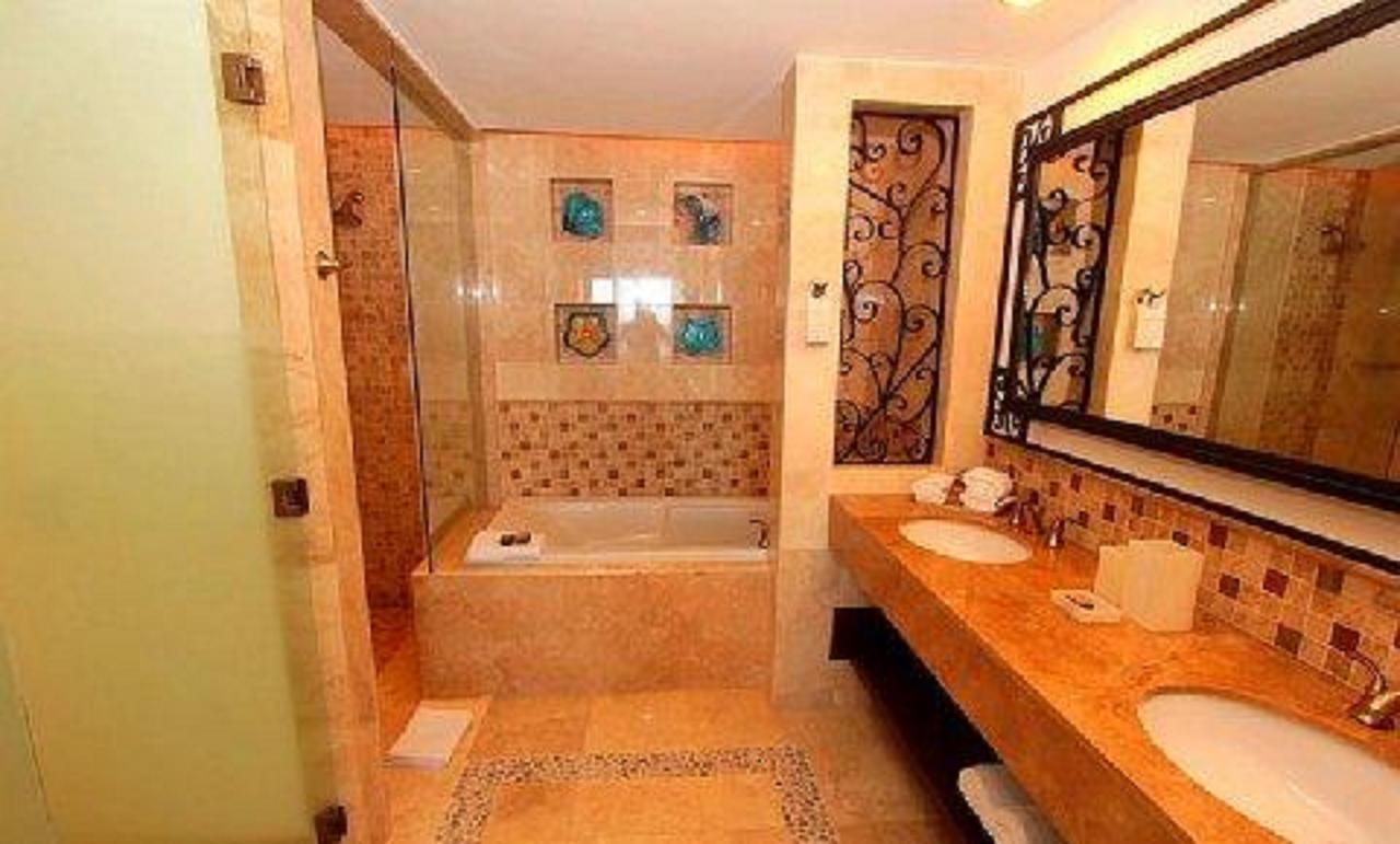 Hotel At Grand Solmar Lands End And