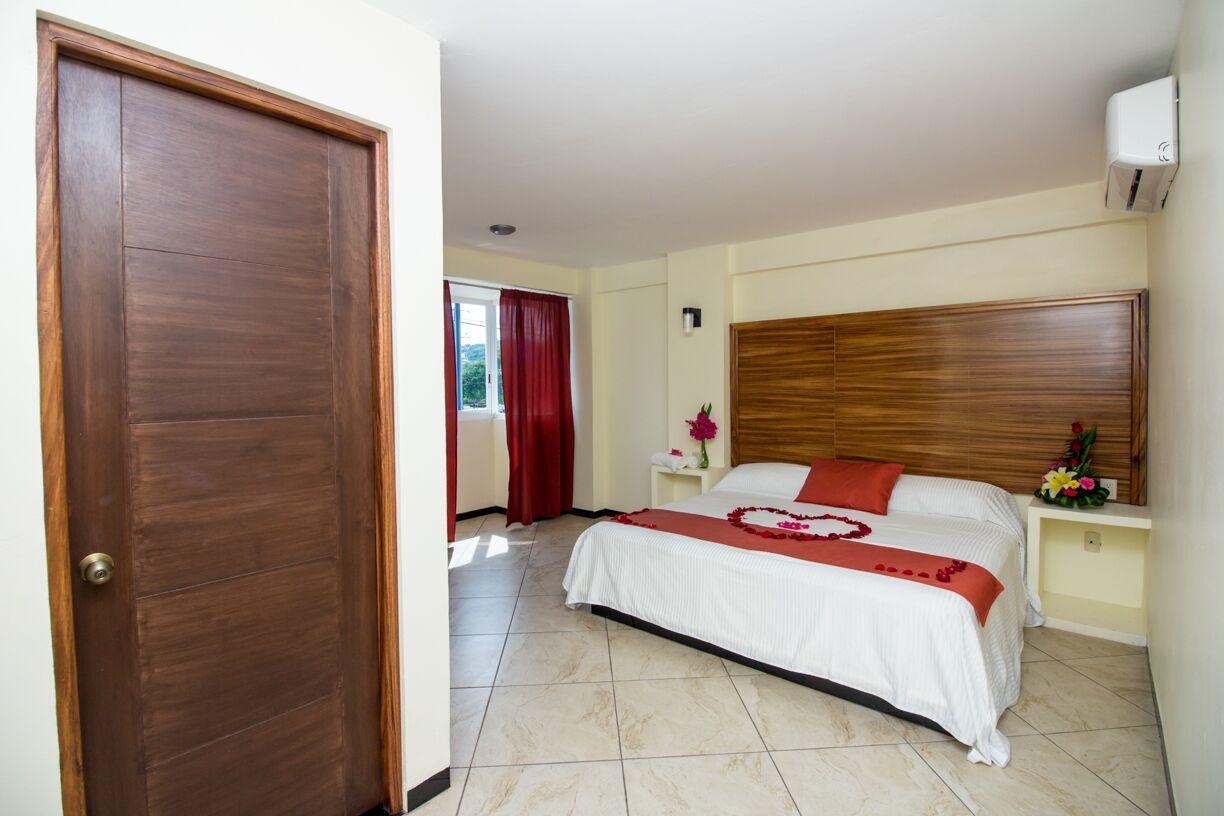 Keyri Hotel