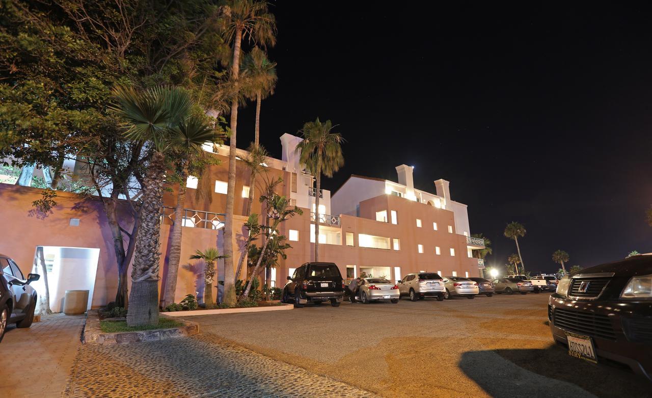 Rosas & Hotel 4*