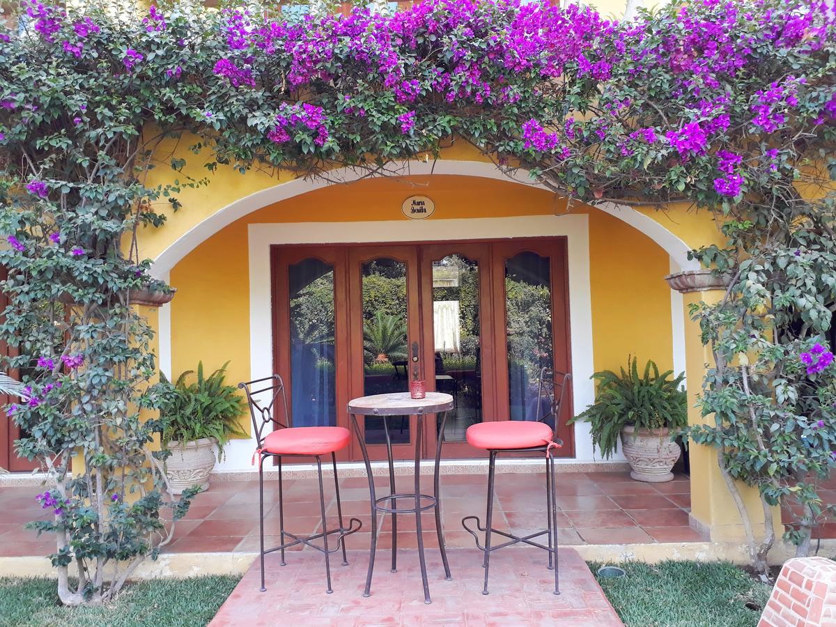 El Encanto & 4*