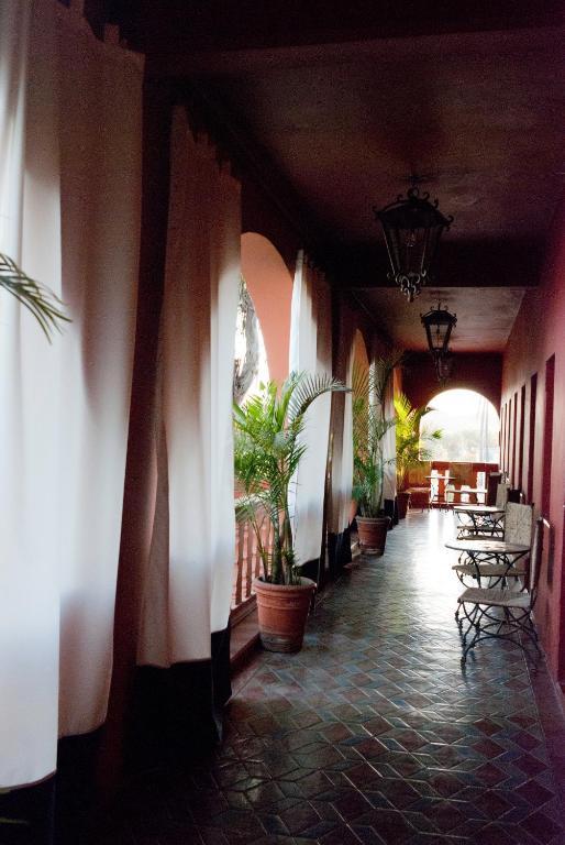 Hotel California
