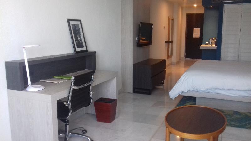 Doubletree By Hilton Hotel