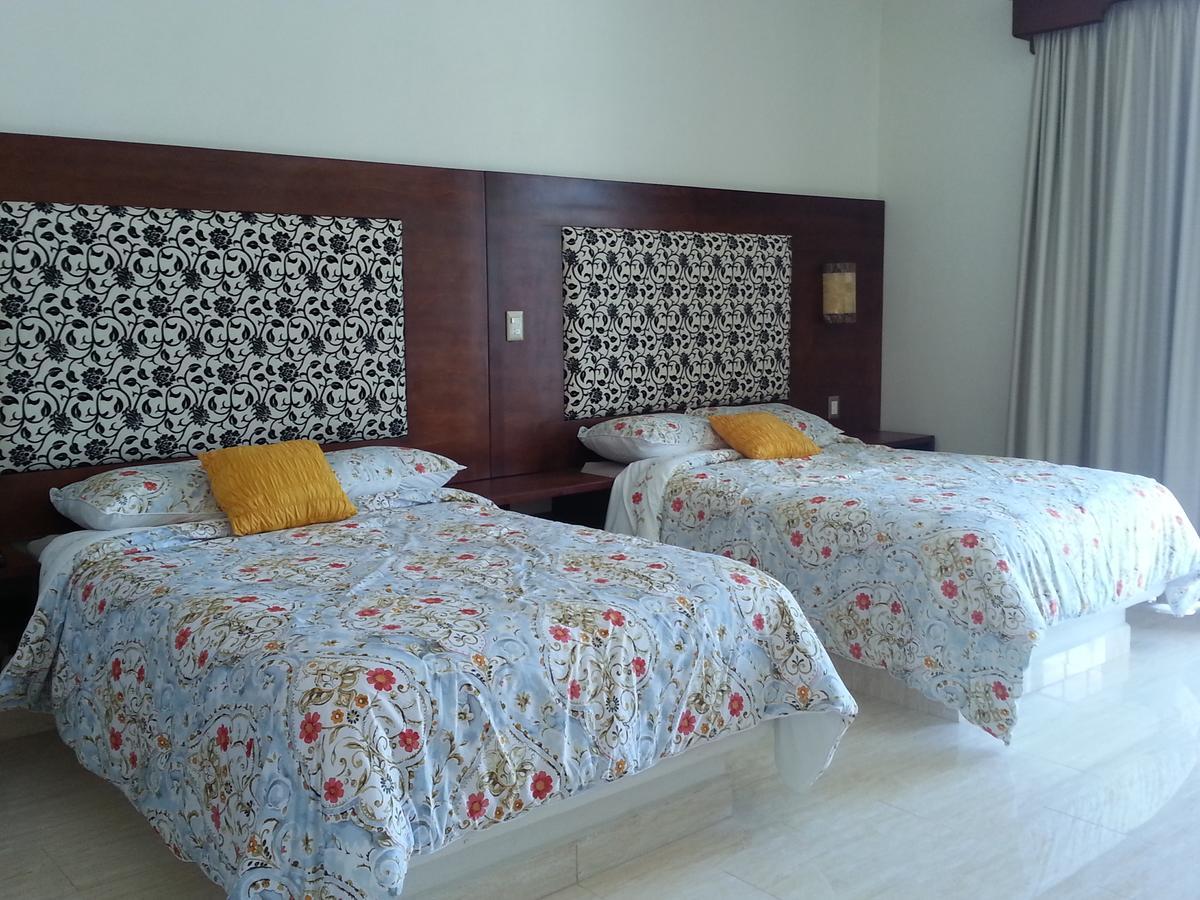Hotel Mariazel Bernal
