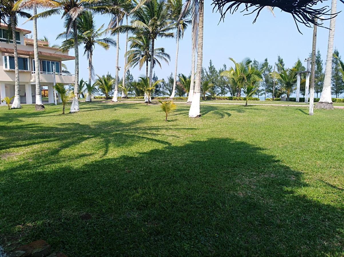 Balneario Playa San Pablo Hotel