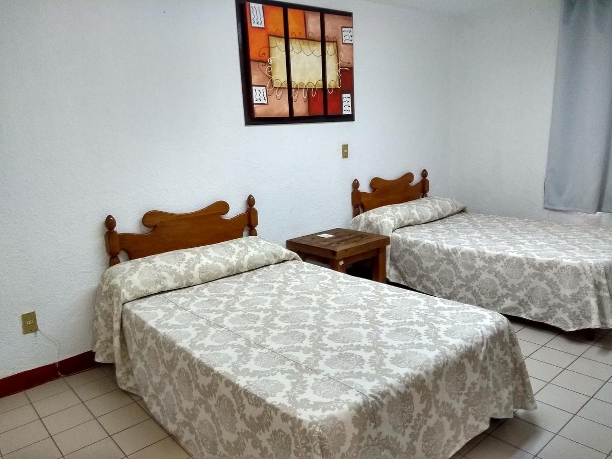 Hotel Taninul