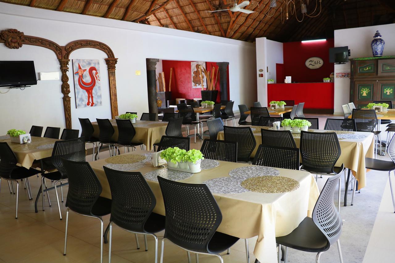 Hotel Zar 3*