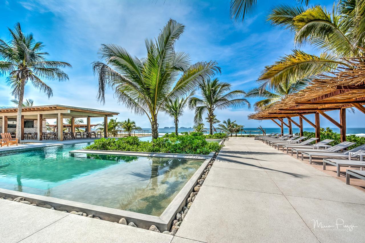 Marea Beachfront Zihuatanejo