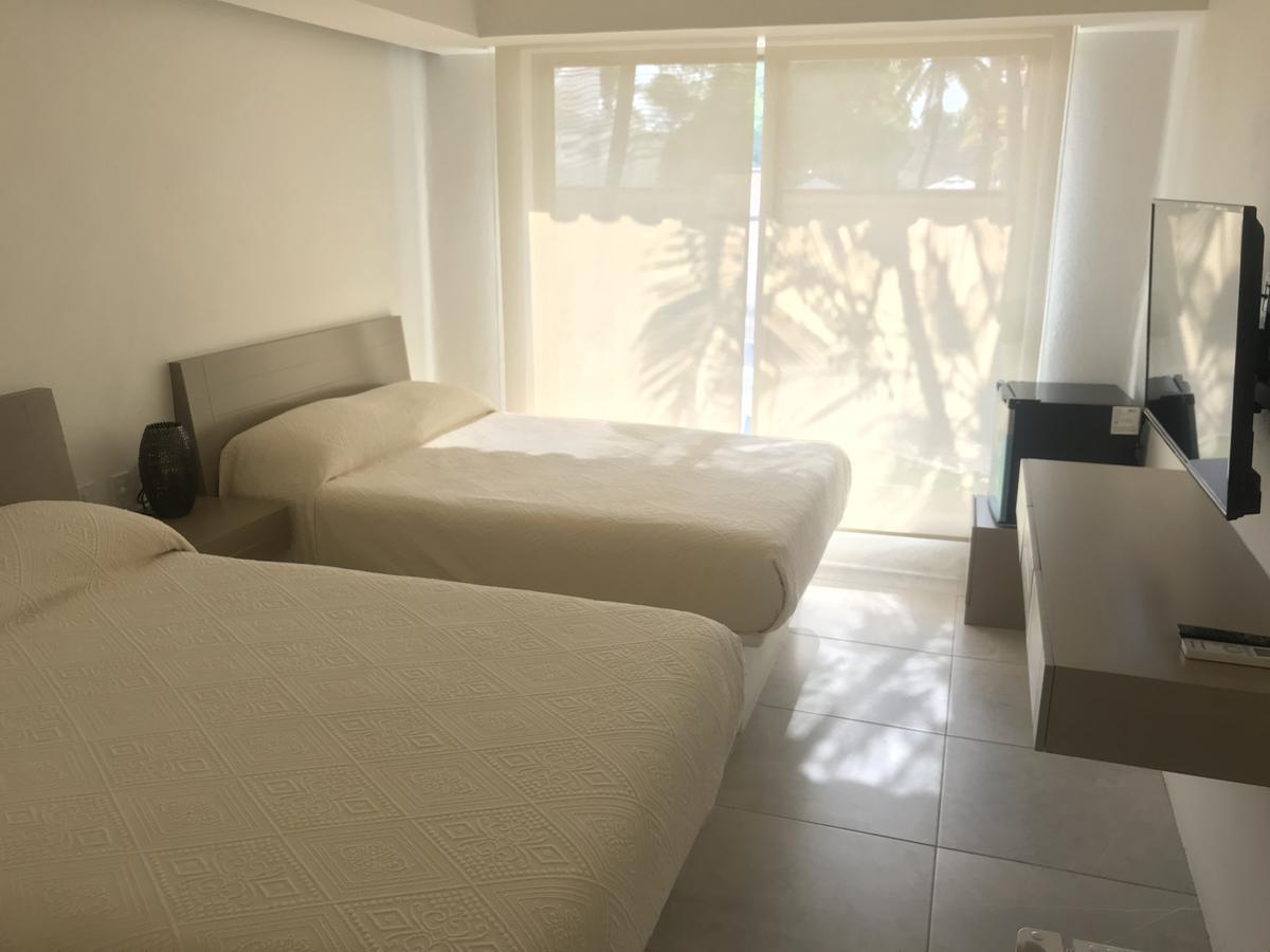 Villa 18 Con Playa 3 Recamaras Dentro De En Ixtapa Ixtapa (Guerrero)