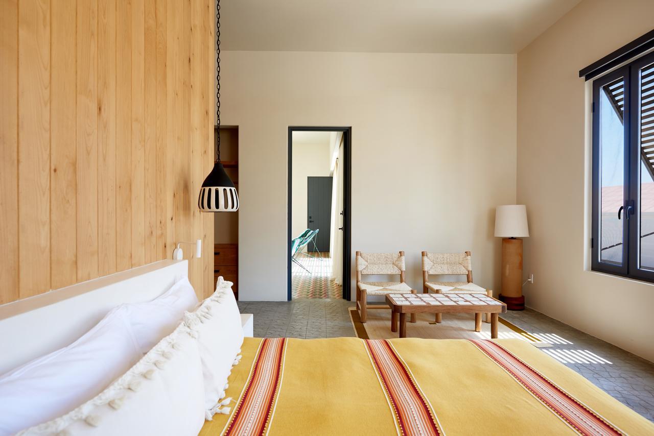 San Cristobal Adults 15+ Hotel
