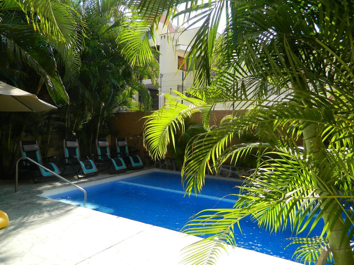 La De Aparthotel 4*