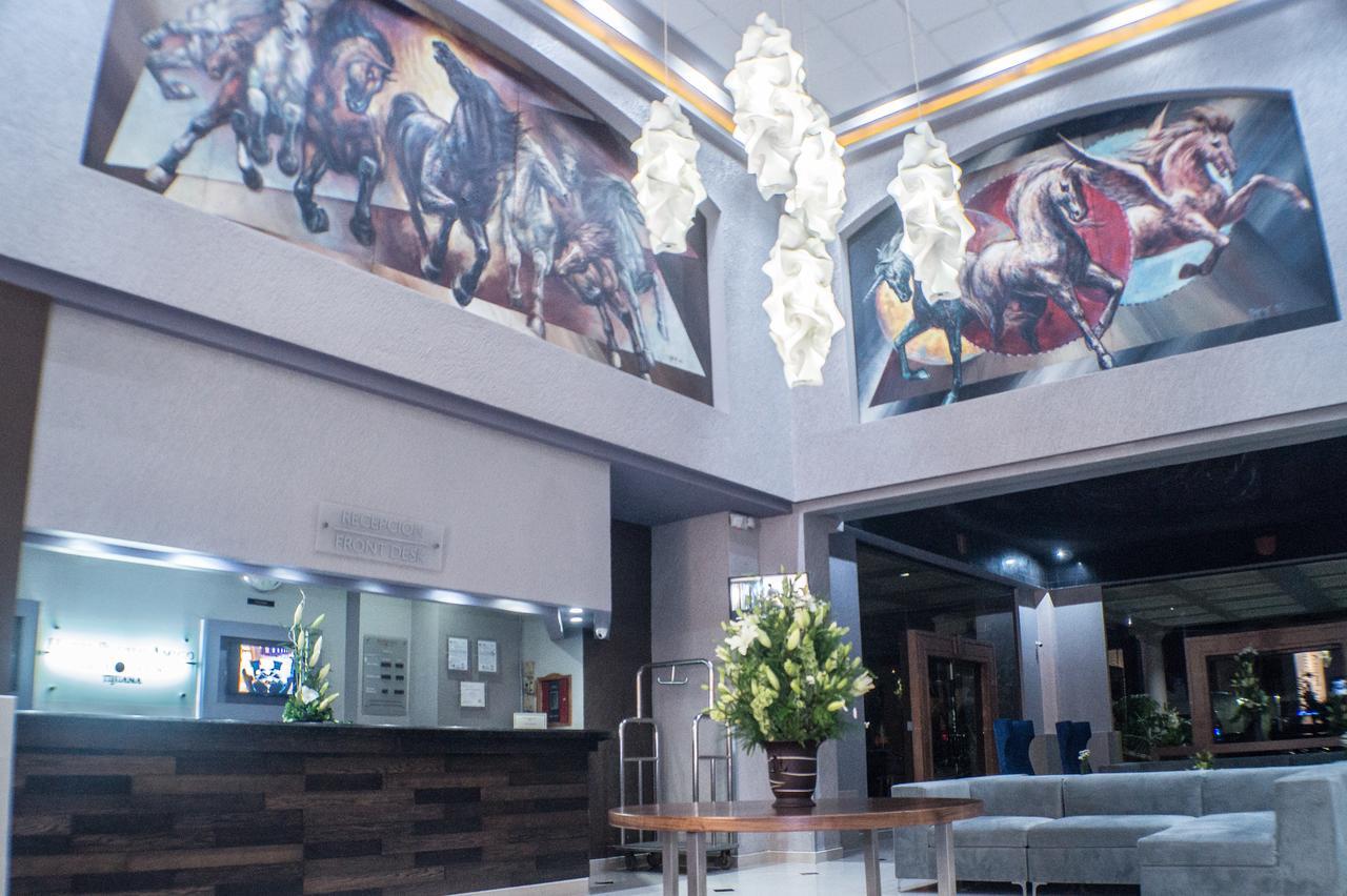 Pueblo Amigo Plaza Y Casino 4*