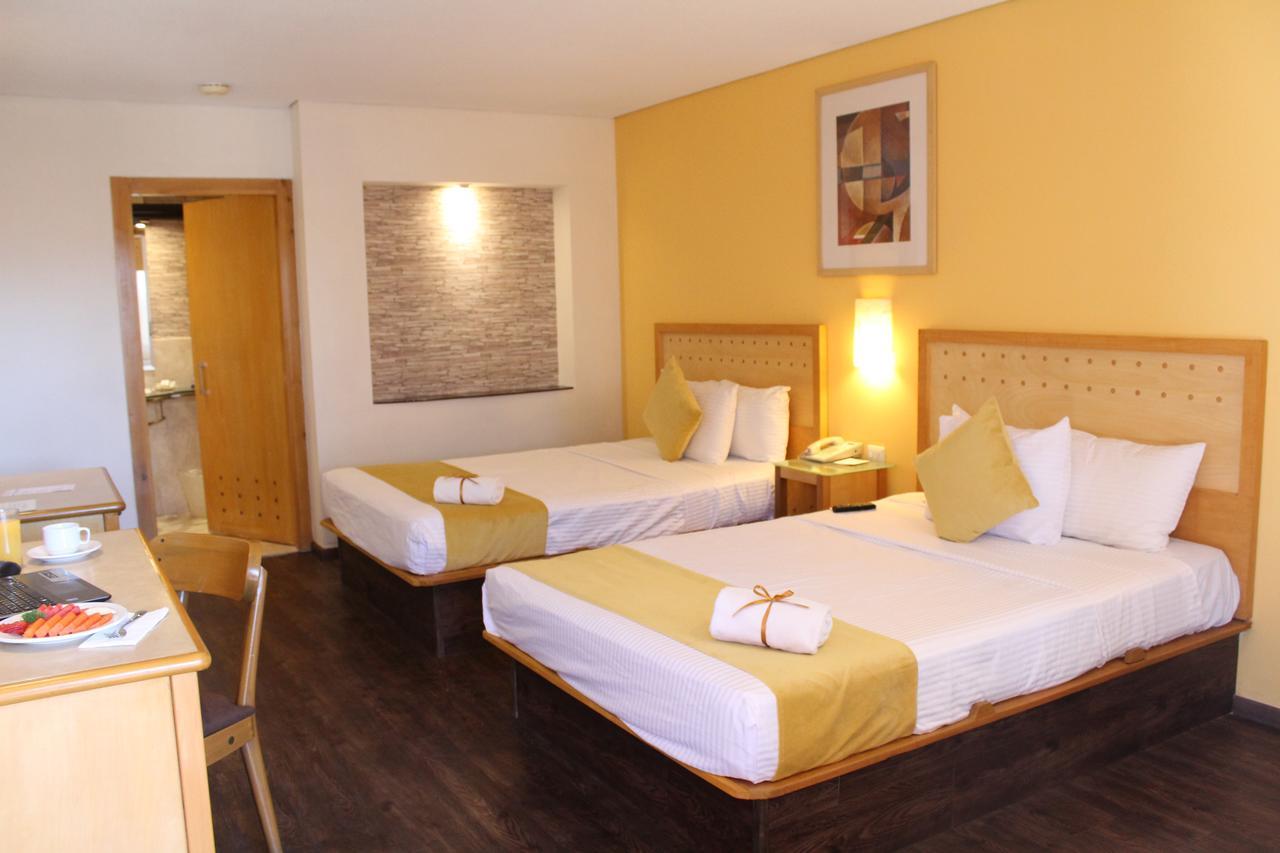 Colonial Hotel 3*